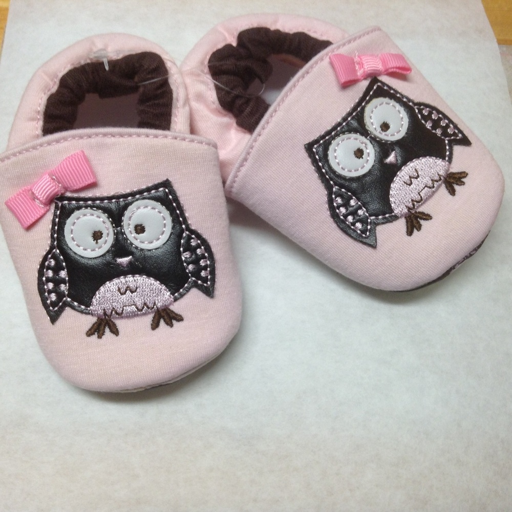 New!  Baby Owl crib shoes size 2